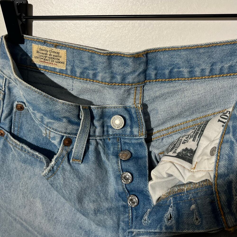 Levi's Light Blue Boyfriend Jeans - Picture 3 of 7